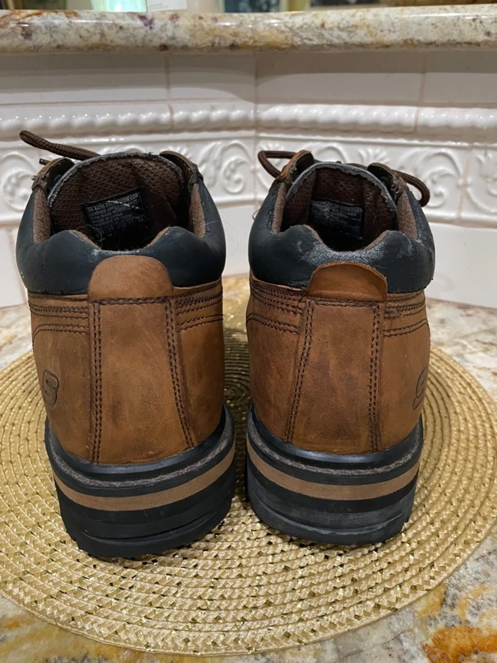 Skechers Brown Lace-Up Men's Work shoe size 13